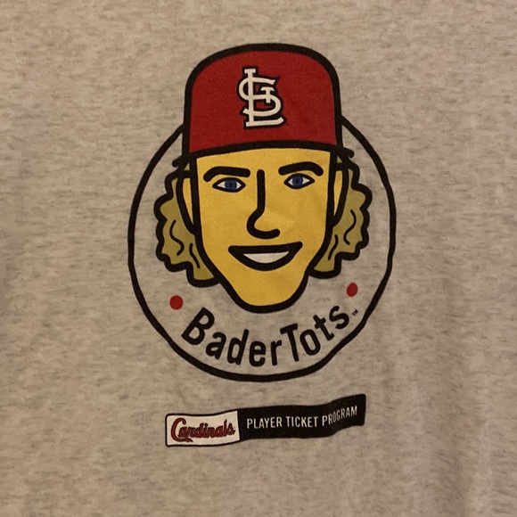 MLB St. Louis Cardinals Harrison Bader “Bader Tots” T-Shirt Mens Size Medium 🔥 - Picture 2 of 5